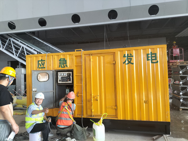 南县怎样判断空气滤清器是否需要更换？